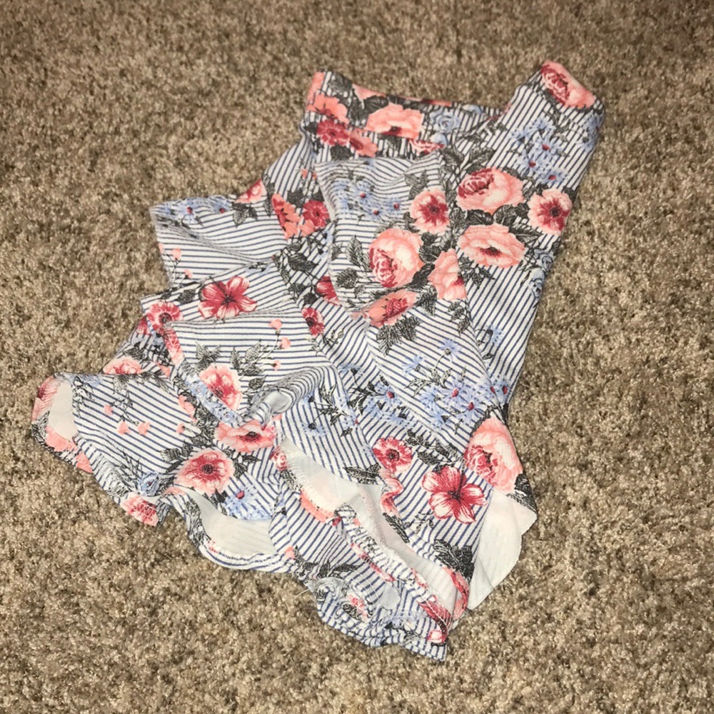 Blue floral dressy shorts